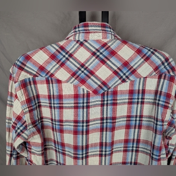 Stetson medium flannel button down with lining - Picture 9 of 11